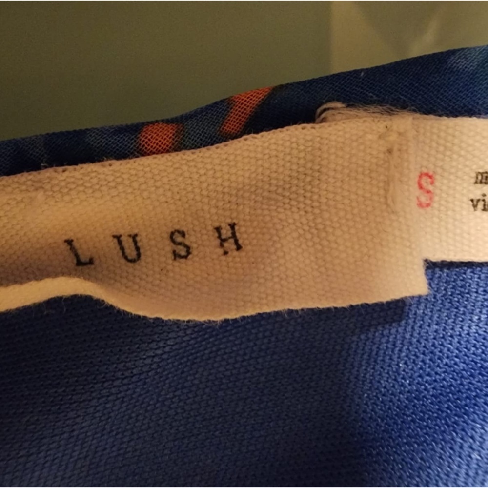 Lush - junior dress size Junior size S - Picture 3 of 3
